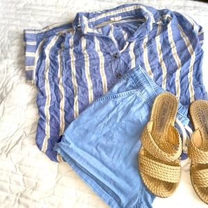 Cute button up. Short sleeved with yellow and white stripes.